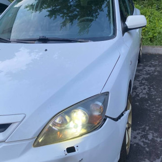 Замена аккумулятора на Mazda 3 I (BK) Рестайлинг 2006 - 2009 1.6 (105 л.с.) Замена аккумулятора на Mazda 3 I (BK) Рестайлинг 2006 - 2009 1.6 (105 л.с.)