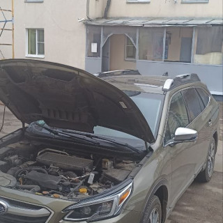 Замена аккумулятора на Subaru Forester V 2018 - 2021 2.5 185 л.c.  Замена аккумулятора на Subaru Forester V 2018 - 2021 2.5 185 л.c.