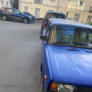 Замена аккумулятора на Lada (ВАЗ) 2107 1982 - 2012 1.6 74 л.с. бензин Замена аккумулятора на Lada (ВАЗ) 2107 1982 - 2012 1.6 74 л.с. бензин